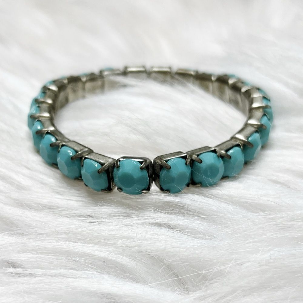 Fashion Statement Stretchy Bracelet Turquoise Green and Silver